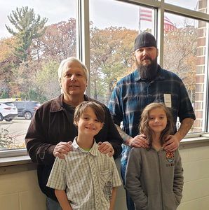 Meet your Posher, Joe